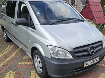 Авто Mercedes 220 2011 № 8150033