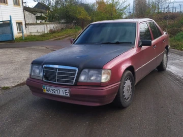 Авто Mercedes W124 1992 № 8150034