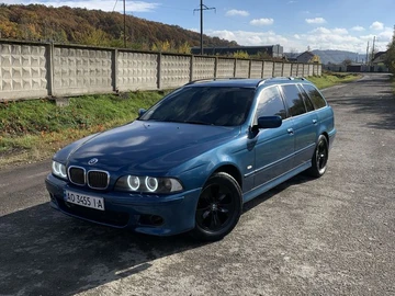 Авто BMW 5 Серия 2001 № 8150412