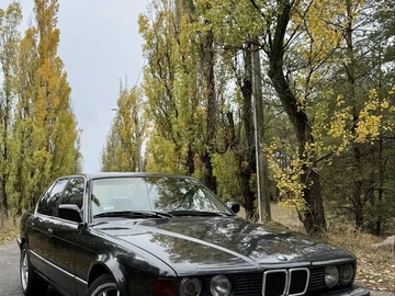 Авто BMW 7 Серия 1991 № 8150428