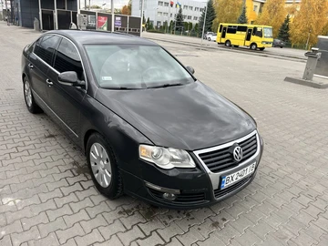 Авто Volkswagen Passat Sedan 2005 № 8150589