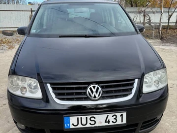 Авто Volkswagen Touran 2006 № 8150600
