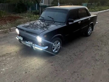Авто ВАЗ 2101 1988 № 8150635