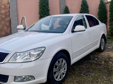 Авто Skoda Octavia 2012 № 8150709