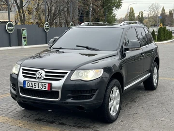 Авто Volkswagen Touareg 2007 № 8150765