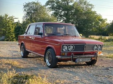 Авто ВАЗ 2103 1976 № 8150952
