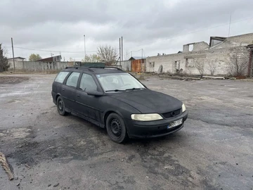 Авто Opel Vectra 2000 № 8150970