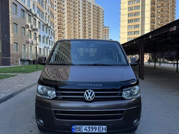 Авто Volkswagen Multivan 2010 № 8150976