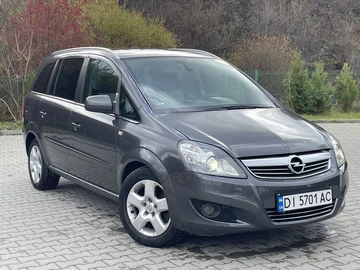 Авто Opel Zafira 2011 № 8150981