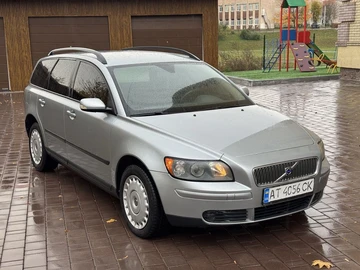 Авто Volvo V50 2006 № 8151065