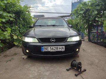 Авто Opel Vectra 1999 № 8151206
