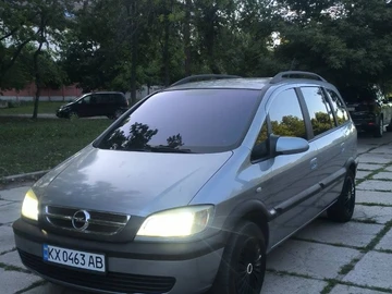 Авто Opel Zafira 2004 № 8151496