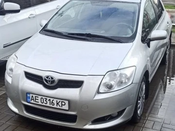 Авто Toyota Auris 2008 № 8151714