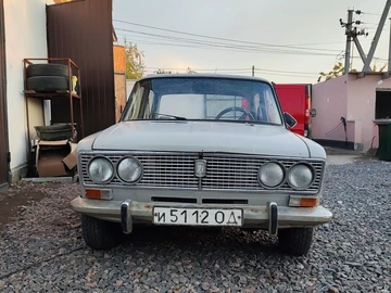 Авто ВАЗ 2103 1973 № 8151755