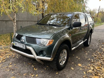 Авто Mitsubishi L 200 2007 № 8151859