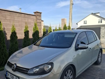 Авто Volkswagen Golf 2012 № 8151921