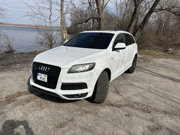 Авто Audi Q7 2014 № 8152000