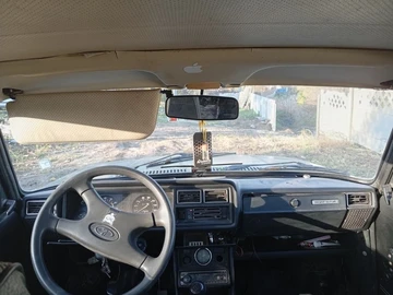 Авто ВАЗ 2107 2000 № 8152004