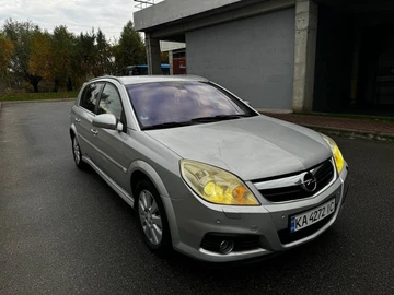 Авто Opel Signum 2006 № 8152024