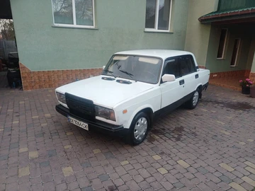 Авто ВАЗ 2107 2003 № 8152030