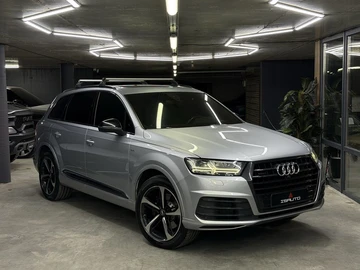 Авто Audi Q7 2017 № 8152047