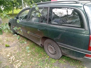Авто Opel Omega 1995 № 8152136
