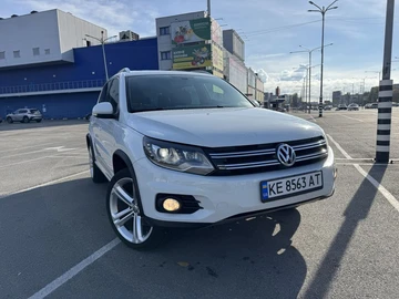 Авто Volkswagen Tiguan 2014 № 8152183