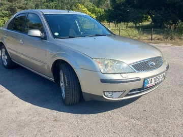 Авто Ford Mondeo 2004 № 8152193