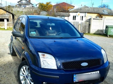 Авто Ford Fusion 2003 № 8152256