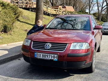 Авто Volkswagen Passat Sedan 2002 № 8152257