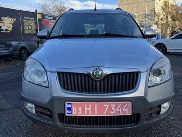 Авто Skoda Roomster 2008 № 8152281
