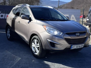 Авто Hyundai Tucson 2012 № 8152763