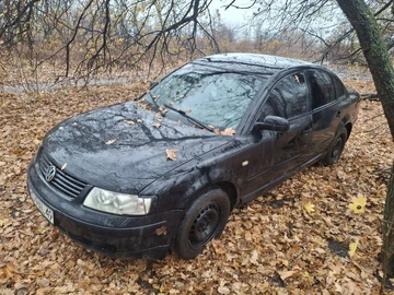 Авто Volkswagen Passat Sedan 1993 № 8152773