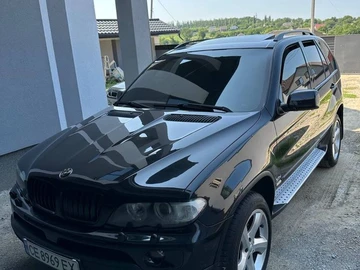 Авто BMW X5 2004 № 8152777