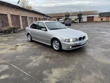 Авто BMW 5 Серия 2001 № 8152999