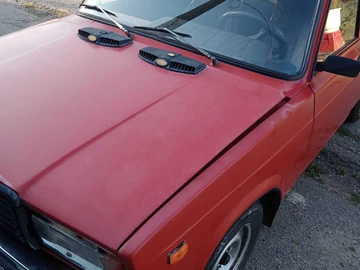 Авто ВАЗ 2107 1985 № 8153050
