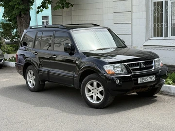 Авто Mitsubishi Pajero 2005 № 8153256