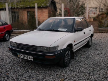 Авто Toyota Corolla 1988 № 8153279