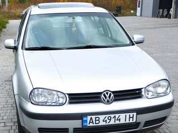Авто Volkswagen Golf 2001 № 8153296