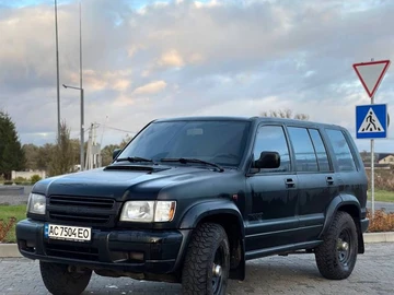 Авто Isuzu Trooper 2000 № 8153365