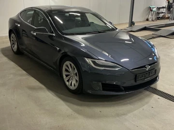 Авто Tesla Model S 2017 № 8153458