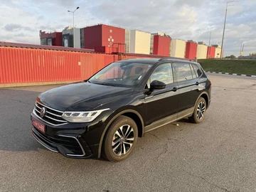 Авто Volkswagen Tiguan 2023 № 8153548