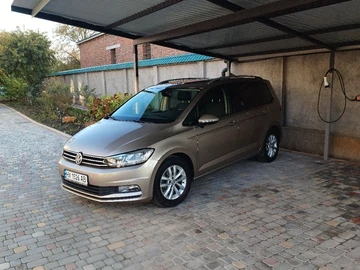 Авто Volkswagen Touran 2017 № 8153735
