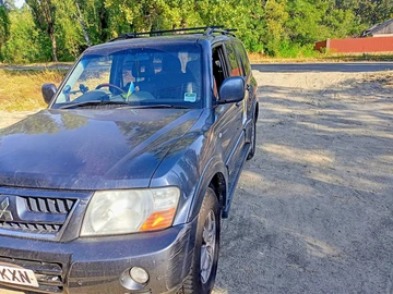 Авто Mitsubishi Pajero 2004 № 8153972