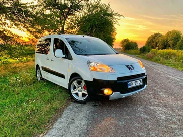 Авто Peugeot Partner 2011 № 8153979