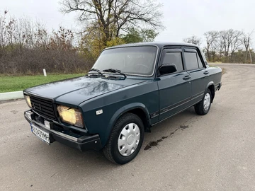 Авто ВАЗ 2107 2005 № 8153993