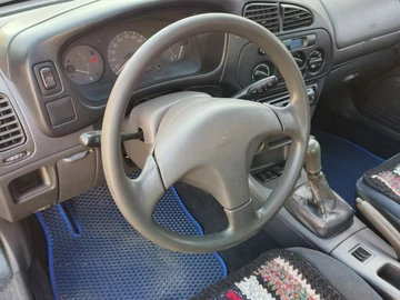 Авто Mitsubishi Lancer 1996 № 8154123