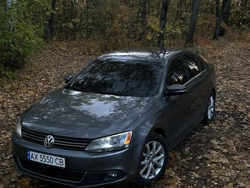 Авто Volkswagen Jetta 2014 № 8154137