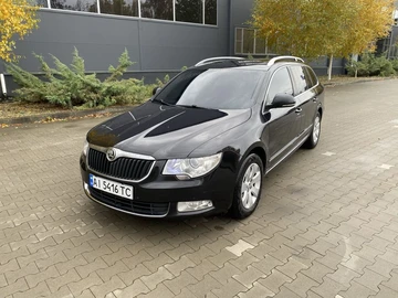 Авто Skoda Superb 2012 № 8154213
