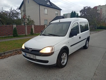 Авто Opel Combo 2003 № 8154249